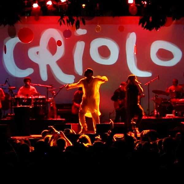 Criolo + Vjsuave (Festival Encantado)